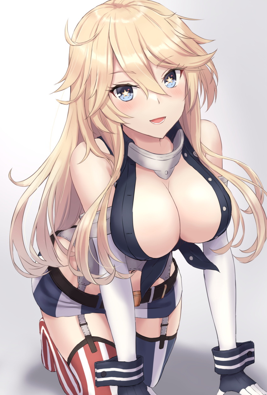 1girl asymmetrical_legwear bare_shoulders blonde_hair blue_eyes blush breasts cleavage elbow_gloves eyebrows_visible_through_hair front-tie_top garter_straps gloves gradient gradient_background hair_between_eyes highres iowa_(kancolle) kantai_collection kneeling large_breasts long_hair looking_at_viewer messy_hair mismatched_legwear monoku open_mouth simple_background smile solo star-shaped_pupils star_(symbol) striped striped_legwear symbol-shaped_pupils thighhighs two-tone_legwear vertical-striped_legwear vertical_stripes