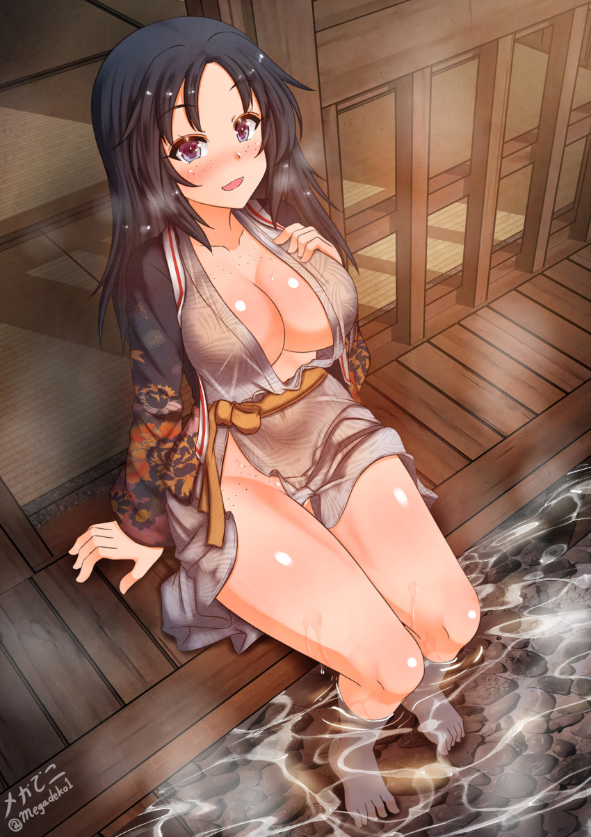 1girl aquaegg black_hair blue_eyes blush breasts cleavage eyebrows_visible_through_hair freckles girls_und_panzer highres japanese_clothes kimono large_breasts long_hair looking_at_viewer looking_up no_bra no_panties onsen open_mouth shiny shiny_hair shiny_skin sitting smile solo water yamagou_ayumi