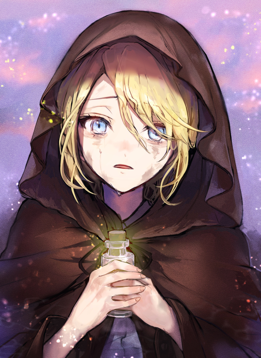1girl absurdres blonde_hair blue_eyes brown_cloak cloak commentary_request crying crying_with_eyes_open highres holding hood hood_up hooded_cloak kagamine_rin looking_at_viewer parted_lips pipi purple_background regret_message_(vocaloid) riliane_lucifen_d'autriche scar scar_on_face short_hair solo tears upper_body vocaloid