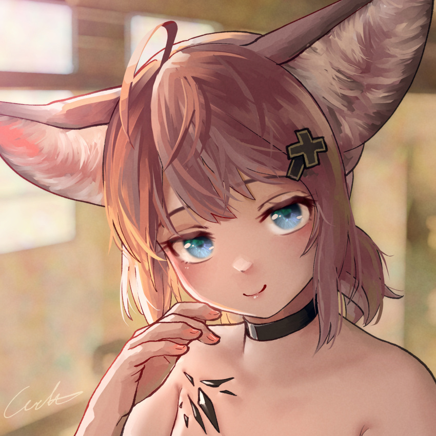 1girl animal_ears arknights armpit_crease black_choker brown_hair choker fox_ears hair_ornament hairclip hand_up highres indoors long_hair looking_at_viewer nude oripathy_lesion_(arknights) portrait short_hair signature smile solo sussurro_(arknights) welt_(kinsei_koutenkyoku) x_hair_ornament