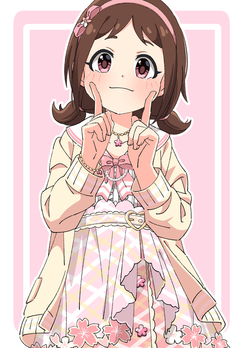 1girl bow_hairband brown_hair floral_print hairband highres idolmaster idolmaster_cinderella_girls jewelry mako640 muramatsu_sakura necklace pink_background pink_eyes ribbon short_twintails twintails