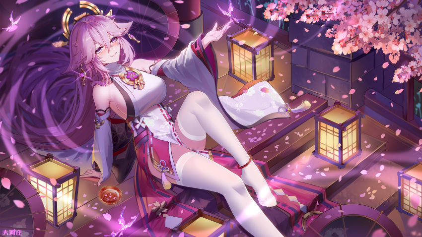 1girl absurdres animal_ears anklet arm_support barefoot bead_anklet breasts cherry_blossoms crystalfly_(genshin_impact) dahe_zhuang_(yishi_fanhua) detached_sleeves earrings falling_petals fox_ears genshin_impact hair_between_eyes hair_ornament highres jewelry lantern large_breasts legs long_hair looking_up obi outdoors parted_lips pendant petals pink_hair purple_eyes sash shirt sitting sleeveless sleeveless_shirt smile solo stairs thighhighs thighs vision_(genshin_impact) white_legwear white_shirt wide_sleeves yae_miko