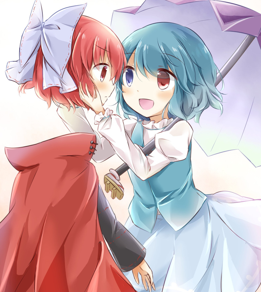 2girls :d bangs blue_bow blue_hair blue_skirt blue_vest bow cloak disembodied_head eyebrows_visible_through_hair hair_bow highres holding_head juliet_sleeves long_sleeves looking_at_another multiple_girls open_mouth puchimirin puffy_sleeves purple_umbrella red_hair sekibanki short_hair skirt smile standing tatara_kogasa touhou umbrella vest