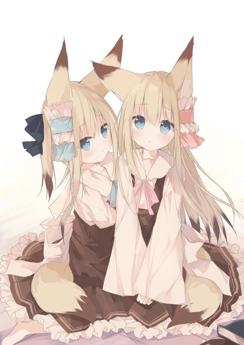 2girls :&lt; animal_ear_fluff animal_ears bangs barefoot black_bow blonde_hair blue_bow blue_eyes blush bow brown_dress brown_hair closed_mouth collared_shirt commentary_request dress eyebrows_visible_through_hair fox_ears fox_girl fox_tail hair_between_eyes hair_bow highres kushida_you long_hair long_sleeves looking_at_viewer multicolored_hair multiple_girls original pink_bow shirt sleeves_past_wrists smile tail two-tone_hair very_long_hair white_background white_shirt wide_sleeves