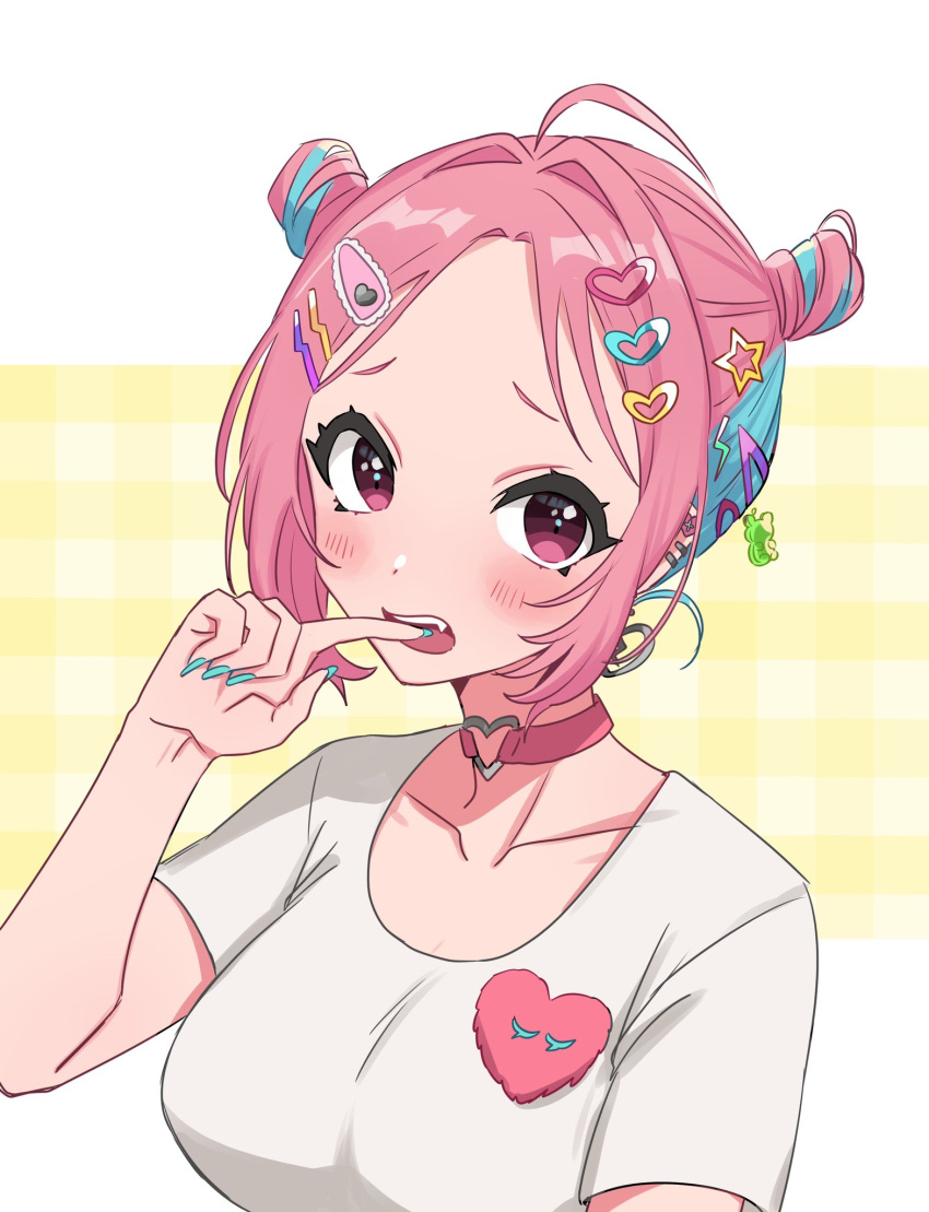 1girl ahoge alternate_hairstyle blue_hair blue_nails blush breasts choker collarbone earclip finger_in_own_mouth forehead hair_ornament hairclip heart heart_choker heart_hair_ornament highres idolmaster idolmaster_cinderella_girls large_breasts looking_at_viewer multicolored_hair nail_polish pink_eyes pink_hair raised_eyebrows saito_katuo shirt short_sleeves solo symbol-only_commentary teeth two-tone_hair upper_body upper_teeth white_background white_shirt yellow_background yumemi_riamu