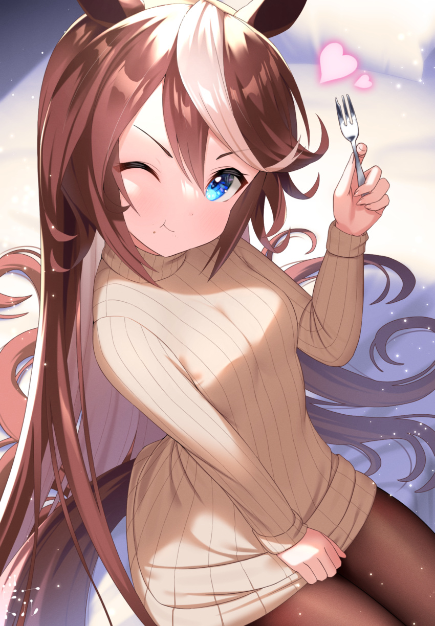1girl ;t animal_ears bangs bed_sheet bettle_(b_s_a_n) blue_eyes blush brown_legwear brown_sweater closed_mouth commentary_request eating eyebrows_visible_through_hair food food_on_face fork hair_between_eyes hair_down hand_up head_tilt heart highres holding holding_fork horse_ears horse_girl horse_tail long_hair long_sleeves looking_at_viewer multicolored_hair pillow ribbed_sweater sitting sleeves_past_wrists solo streaked_hair sweater tail tokai_teio_(umamusume) turtleneck turtleneck_sweater umamusume v-shaped_eyebrows very_long_hair white_hair
