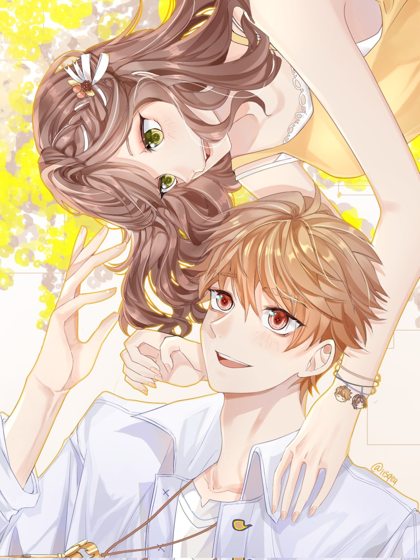 1boy 1girl :d bangs bracelet brown_eyes brown_hair green_eyes highres jacket jewelry long_hair long_sleeves luke_pearce_(tears_of_themis) necklace open_mouth qeanoya rosa_(tears_of_themis) shirt sleeveless sleeveless_shirt smile tears_of_themis white_jacket white_shirt yellow_shirt