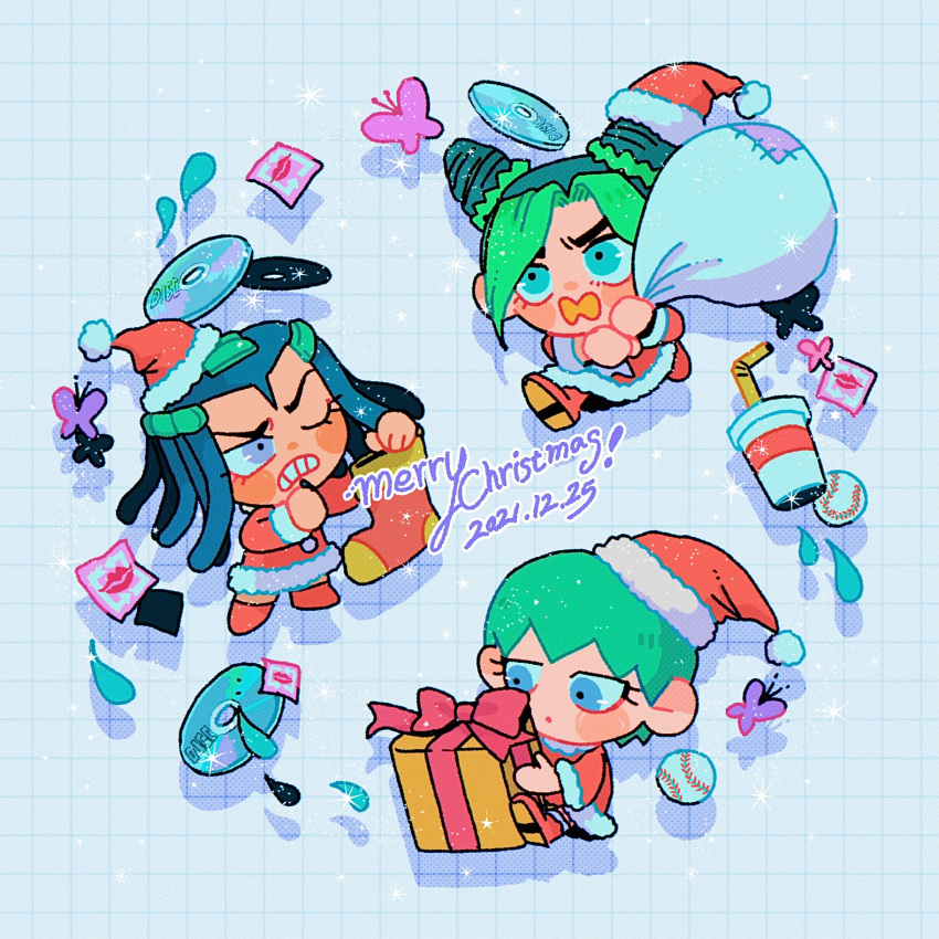 3girls baseball braid bug butterfly cd chibi christmas closed_mouth cup disposable_cup double_bun dreadlocks english_text ermes_costello expressionless film_grain foo_fighters gift green_hair grid_background hair_ornament hat highres jojo_no_kimyou_na_bouken kiss_(stand) kujo_jolyne long_hair multiple_girls natchan_blue_(nanairopenki) open_mouth sack santa_costume santa_hat short_hair sparkle stone_ocean water_drop