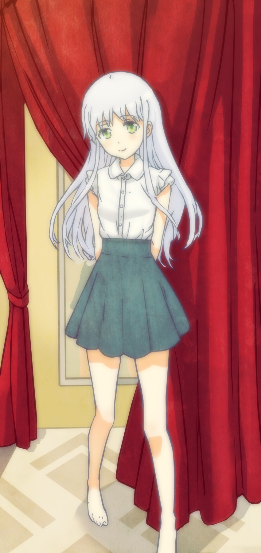 1girl absurdres arms_behind_back barefoot blush casual colorized commentary eyebrows_visible_through_hair full_body gazing_eye green_eyes haimura_kiyotaka highres index_(toaru_majutsu_no_index) indoors light_blush long_hair looking_at_viewer short_sleeves silver_hair skirt standing toaru_majutsu_no_index