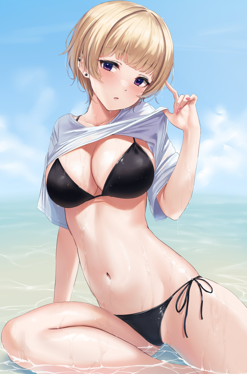 1girl absurdres beach bikini black_bikini blonde_hair breasts cleavage clothes_lift earrings hand_up highres jewelry large_breasts lifted_by_self looking_at_viewer navel original parted_lips purple_eyes rama_(yu-light8) shirt shirt_lift short_hair short_sleeves side-tie_bikini sitting solo stomach string_bikini stud_earrings swimsuit thighs water wet white_shirt