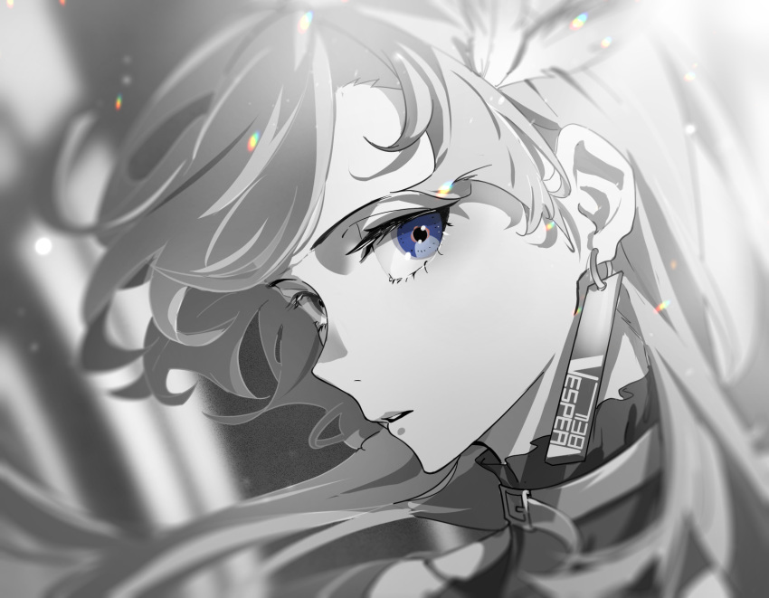 1girl bangs blue_eyes chinese_commentary collar earrings from_side hair_behind_ear highres jewelry light_particles long_hair longlong_(drasdr7513) looking_at_viewer monochrome parted_lips solo spot_color vesperbell virtual_youtuber yomi_(vesperbell)