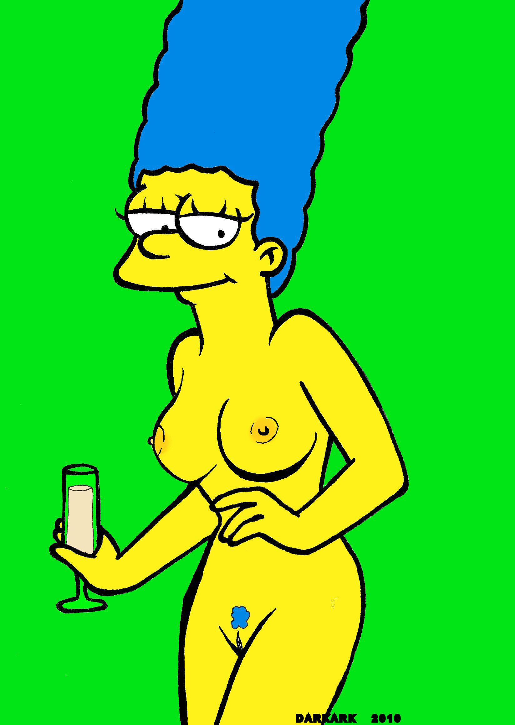 marge-simpson-showering-nude
