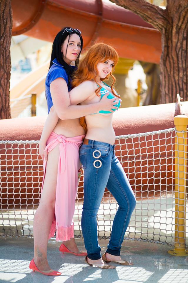 Nami cosplay nackt