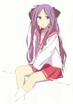  bad_id bad_pixiv_id blue_eyes hair_ribbon hiiragi_kagami keeeesuke long_hair lucky_star pink_neckwear pleated_skirt purple_hair ribbon ryouou_school_uniform school_uniform serafuku short_hair simple_background skirt solo tsurime twintails 