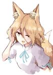  1girl animal_ear_fluff animal_ears arm_up bangs blue_bow blue_ribbon bow breasts brown_hair deetamu eyebrows_visible_through_hair fox_ears fox_tail hair_between_eyes hand_up highres kudamaki_tsukasa light_brown_hair looking_at_viewer medium_breasts open_mouth puffy_short_sleeves puffy_sleeves ribbon romper short_hair short_sleeves simple_background smile solo tail tongue touhou upper_body white_background white_romper yellow_eyes 