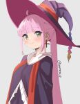  1girl artist_name bangs blush closed_mouth commentary dated_commentary eyebrows_visible_through_hair green_eyes grey_background hat kazairo_kotone long_hair looking_at_viewer pink_hair ponytail purple_headwear purple_robe rpg_fudousan sidelocks simple_background skeptycally smile solo witch_hat 