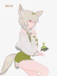  1girl animal_ear_fluff animal_ears arknights bangs bare_shoulders beanstalk_(arknights) dated eyebrows_behind_hair green_hairband green_skirt grey_background grey_hair hair_between_eyes hair_ornament hairband hairclip highres lanjing long_sleeves metal_crab_(arknights) puffy_long_sleeves puffy_sleeves red_eyes simple_background skirt sleeves_past_wrists sweater tail white_sweater 