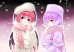  2girls absurdres alternate_costume blush capelet eyebrows_visible_through_hair fur_trim gradient gradient_background hat highres koakuma long_hair multiple_girls patchouli_knowledge pink_eyes pink_hair profile purple_background purple_eyes reimei_(r758120518) scarf short_hair simple_background smile touhou winter_clothes 