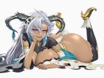  1girl bangs breasts cleavage curvy dark-skinned_female dark_skin detached_sleeves dragon_horns draph dress fangs fediel_(granblue_fantasy) full_body granblue_fantasy hair_between_eyes high_heels highres horns large_breasts long_hair looking_at_viewer open_mouth plump purple_eyes shou_illust simple_background smile solo thick_thighs thighhighs thighs very_long_hair white_background 