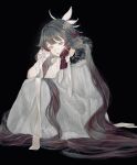  1girl arm_ribbon black_hair cloak columbina_(genshin_impact) eye_mask eyelashes fur-trimmed_cloak fur_trim genshin_impact grey_cloak hair_flaps hair_flowing_over hair_ribbon hair_tubes hands_up hashtag_only_commentary head_tilt highres knees_up long_hair looking_at_viewer low-tied_sidelocks multicolored_hair parted_lips purple_hair red_hair ribbon shirone_(coxo_ii) simple_background solo streaked_hair tress_ribbon two-tone_hair unusually_open_eyes white_ribbon wing_hair_ornament wrist_bow 