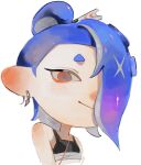  1girl big_head blue_hair closed_mouth commentary_request earrings eyelashes fish_hook_earrings gradient_hair hair_over_one_eye highres jewelry long_hair looking_at_viewer ma_chako014 multicolored_hair octoling official_alternate_costume purple_hair red_eyes shiver_(splatoon) shiver_(splatoon_raiders) short_eyebrows simple_background single_earring smile solo splatoon_(series) splatoon_raiders tentacle_hair thick_eyebrows topknot two-tone_hair white_background 