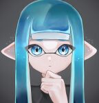 1girl absurdres blue_eyes blue_hair closed_mouth commentary grey_background hand_on_own_chin highres inkling inkling_girl inkling_player_character long_hair looking_at_viewer negi_kobito pointy_ears simple_background solo splatoon_(series) symbol-only_commentary tentacle_hair thick_eyebrows upper_body 