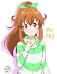  1girl amamiya_mimori artist_logo bow brown_eyes brown_hair closed_mouth commentary_request green_bow green_hoodie hair_bow high_ponytail hood hoodie kuroneko_(0413) logo long_hair looking_at_viewer multicolored_hoodie official_alternate_hairstyle ponytail shadowverse shadowverse_(animated_series) shadowverse_(anime) sidelocks smile solo striped_clothes striped_hoodie translation_request upper_body white_hoodie 