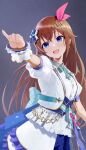  1girl :d absurdres aqua_bow aqua_bowtie back_bow blue_eyes blue_shorts bow bowtie brown_hair chain commentary corset cowboy_shot double-parted_bangs film_grain fingernails gold_chain grey_background hair_flaps hair_ornament hair_ribbon head_tilt highres hololive hololive_idol_uniform_(bright) idol idol_clothes jacket large_bow light_blush long_hair makimaki_makky7 mini_hair_bow official_alternate_costume open_mouth overskirt pinky_out pinky_swear puffy_short_sleeves puffy_sleeves red_ribbon ribbon sash shirt short-sleeved_jacket short_sleeves shorts simple_background smile solo star_(symbol) star_hair_ornament tokino_sora underbust virtual_youtuber waist_bow wallet_chain white_jacket white_overskirt white_shirt 