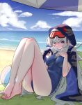  1girl absurdres arknights bangs beach beach_umbrella blue_eyes blush breasts chinese_commentary cloud commentary_request feet gaoling_gangqin goggles goggles_on_head grey_hair highres hood long_hair looking_at_viewer medium_breasts mulberry_(arknights) ocean one-piece_swimsuit pointy_ears smile solo swimsuit umbrella very_long_hair water 