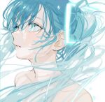  1girl aqua_eyes arms_at_sides backlighting bangs bare_shoulders blue_hair close-up collarbone eyelashes glowing hair_between_eyes hair_ornament hair_strand hatsune_miku long_hair looking_afar makoto_(roketto-massyumaro) messy_hair multicolored_eyes parted_lips profile shiny shiny_hair simple_background solo straight_hair swept_bangs twintails upper_body very_long_hair vocaloid white_background yellow_eyes 