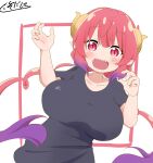  1girl absurdres bangs black_shirt blush breasts collarbone dragon_girl dragon_horns hands_up highres horns huge_breasts ilulu_(maidragon) kobayashi-san_chi_no_maidragon kusodani long_hair looking_at_viewer multicolored_hair pointy_ears purple_hair red_eyes red_hair sharp_teeth shirt short_sleeves signature slit_pupils smile solo teeth twintails two-tone_hair very_long_hair white_background 