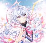  1boy ahoge bangs bishounen falling_petals fate/grand_order fate_(series) flower flower_knot hair_between_eyes hood hooded_robe long_hair long_sleeves looking_at_viewer male_focus merlin_(fate) petals pingo pink_flower purple_eyes ribbon robe sky smile solo teeth upper_body very_long_hair white_hair white_robe yellow_flower 