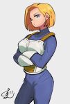  1girl android_18 blonde_hair blue_bodysuit blue_eyes bodysuit closed_mouth commentary_request cosplay crossed_arms dragon_ball dragon_ball_z earrings gloves highres jewelry short_hair signature standing vegeta vegeta_(cosplay) white_gloves zurui 