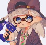  1girl :o backwards_hat black_headwear blue_eyes commentary_request dapple_dualies_(splatoon) eyebrows_hidden_by_hair green_necktie grey_hair gun hat highres holding holding_gun holding_weapon inkling inkling_girl inkling_player_character long_hair looking_at_viewer necktie ochocho2828 pink_necktie pointy_ears simple_background solo splatoon_(series) splatoon_3 striped_necktie tentacle_hair thick_eyebrows two-tone_necktie upper_body weapon white_background 