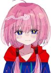  1girl blue_eyes blue_jacket braid hood hood_down hooded_jacket jacket kaf_(kamitsubaki_studio) kamitsubaki_studio long_hair looking_at_viewer low_twin_braids multicolored_eyes multicolored_jacket pink_hair red_hood simple_background solo tagme twin_braids upper_body uyu075 virtual_youtuber white_background yellow_pupils 