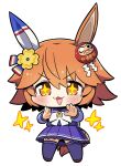  +_+ 1girl animal_ears bow chibi clover_hair_ornament daruma_doll ear_covers flipped_hair hair_between_eyes hair_ornament highres horse_ears horse_girl horse_tail long_hair matikanefukukitaru_(umamusume) open_mouth orange_hair plover purple_serafuku purple_thighhighs school_uniform serafuku short_hair simple_background single_ear_cover solo sparkle tail thighhighs tracen_school_uniform umamusume white_background white_bow 