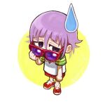  1other arm_up commentary crona_(soul_eater) full_body glasses hair_between_eyes jitome looking_to_the_side oversized_eyewear pottyan_0 print_shirt purple_eyes purple_hair raglan_sleeves red-framed_eyewear red_shorts shirt shoelaces shoes short_hair shorts sideways_glance socks soul_eater standing sunglasses sweatdrop untranslatable_commentary white_background white_socks 
