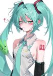  ... 1girl anger_vein aqua_eyes aqua_hair aqua_necktie bare_shoulders blush breasts commentary_request detached_sleeves hatsune_miku headset highres korean_commentary long_hair necktie number_tattoo shirt shoulder_tattoo sideboob simple_background sleeveless sleeveless_shirt solo speech_bubble spoken_anger_vein spoken_ellipsis spring_onion squinting tattoo trembling tt_h0k4 very_long_hair vocaloid white_background white_shirt 