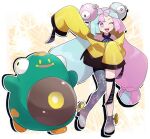  1girl aqua_hair bellibolt character_hair_ornament chiimako full_body green_skirt hair_ornament iono_(pokemon) jacket long_hair long_sleeves looking_at_viewer multicolored_hair open_mouth pink_hair pokemon pokemon_(creature) pokemon_(game) pokemon_sv purple_eyes sharp_teeth skirt smile standing teeth two-tone_hair very_long_hair yellow_jacket 