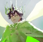  1boy black_clover black_hair cape fairy_wings fur-trimmed_cape fur_trim gen_me glowing glowing_wings green_eyes green_halo green_shirt halo highres male_focus shirt solo uniform wings yuno_(black_clover) 