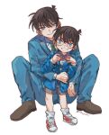  2boys absurdres black_hair blue_eyes blue_jacket blue_pants bow bowtie brown_shoes dress_shirt dual_persona edogawa_conan glasses grin highres hisin_di_fushang jacket kudou_shin&#039;ichi long_sleeves meitantei_conan multiple_boys pants red_bow red_bowtie red_shoes shirt shoes short_hair shorts smile teeth white_shirt 