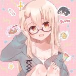  adjusting_eyewear bangs blonde_hair breasts camisole cardigan chibi chibi_inset chloe_von_einzbern cleavage draw_happy_set fate/kaleid_liner_prisma_illya fate_(series) glasses grey_cardigan hair_between_eyes hand_on_own_knee highres illyasviel_von_einzbern knees_up long_hair miyu_edelfelt open_cardigan open_clothes open_mouth orange_eyes parted_bangs red-framed_eyewear small_breasts strap_slip tile_background white_camisole 