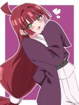  1girl :3 :d ahoge blunt_bangs blush commentary green_eyes hair_intakes heart highres japanese_clothes kimi_no_koto_ga_dai_dai_dai_dai_daisuki_na_100-nin_no_kanojo kimono long_hair long_sleeves looking_at_viewer low-tied_long_hair open_mouth outline purple_background red_hair simple_background smile smug solo taiki0024 very_long_hair white_outline wide_sleeves yakuzen_yaku 