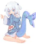  1girl bare_legs barefoot blue_eyes blush chaosexceed gawr_gura grey_hair highres hololive hood hoodie looking_at_viewer multicolored_hair no_shoes shark_girl sitting smile soles toes twintails virtual_youtuber white_hair 