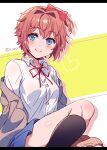  aicedrop blue_eyes blush bow breasts brown_hair doki_doki_literature_club light_smile red_bow sayori_(doki_doki_literature_club) school_uniform short_hair small_breasts smile 