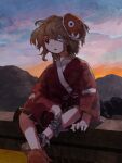  1other ametsukana_yago androgynous bandage_over_one_eye brown_eyes brown_hair hyottoko_mask japanese_clothes kimono len&#039;en long_sleeves mask mask_on_head mountain mountainous_horizon open_mouth red_eyes red_kimono retrochaossan solo sunset 