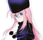  1girl bangs black_dress black_headwear blue_eyes bocchi_the_rock! closed_mouth core_(mayomayo) cosplay dress fur_hat ginga_tetsudou_999 gotou_hitori hair_between_eyes hat highres long_hair looking_at_viewer maetel maetel_(cosplay) pink_hair portrait scared simple_background solo white_background 