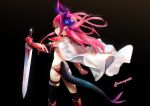  1girl armor ass asymmetrical_horns asymmetrical_legwear bikini_armor black_background blue_eyes cape curled_horns dragon_girl dragon_horns dragon_tail elizabeth_bathory_(brave)_(fate) elizabeth_bathory_(fate) expressionless fate/grand_order fate_(series) feet_out_of_frame floating_hair holding holding_sword holding_weapon horns long_hair pauldrons pink_hair pointy_ears profile red_armor red_footwear shoulder_armor silver_trim solo sumi_(oyasumie) sword tail thighhighs uneven_legwear vambraces weapon white_cape 
