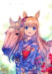  1girl 1other :d alternate_costume animal_ears blue_eyes blue_kimono brown_hair creature_and_personification grass_wonder_(racehorse) grass_wonder_(umamusume) highres horse horse_ears horse_girl japanese_clothes kimono long_hair looking_at_viewer multicolored_hair smile streaked_hair umamusume usapenpen2019 white_hair 