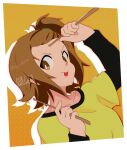  1girl absurdres artist_name artnpepsi ben-day_dots black_sleeves breasts brown_eyes brown_hair dated drop_shadow drumsticks highres holding holding_drumsticks k-on! one_side_up orange_background screentones shirt short_hair tainaka_ritsu tongue tongue_out two-tone_background white_background yellow_shirt 